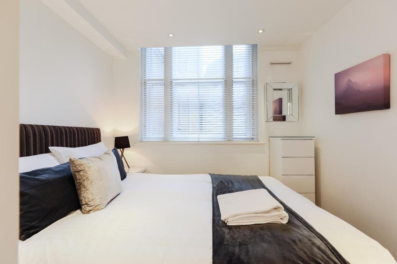 Penthouse Apartment,1068155362:JPEG